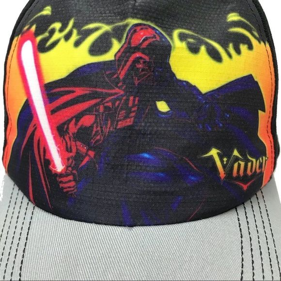 Star Wars boys hat w Darth Vader - Picture 3 of 8